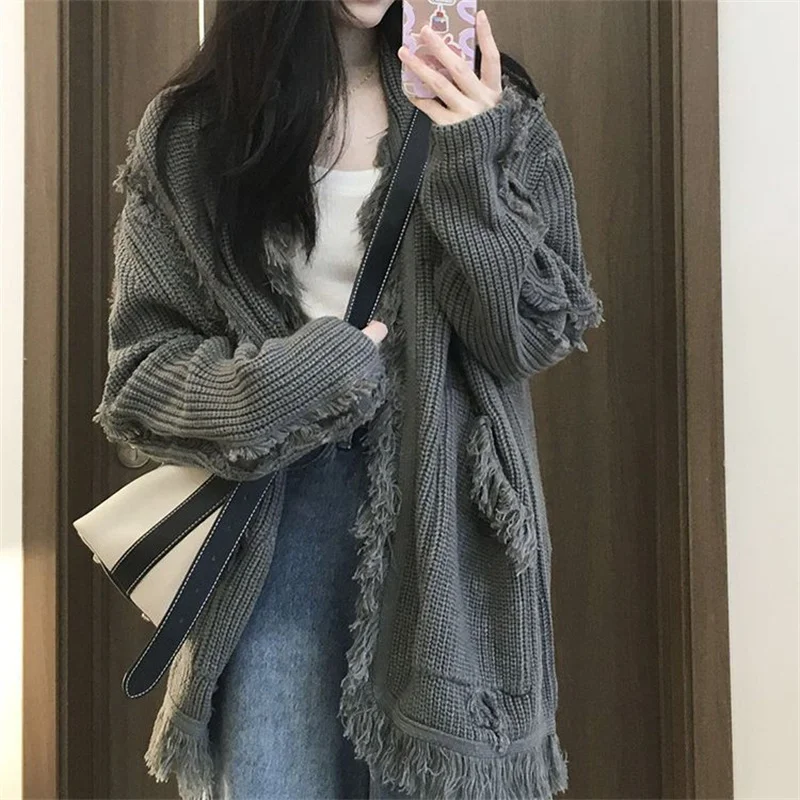 Toloer Toloer Autumn And Winter Coat Tassel Lazy Wind Loose Versatile Knit Sweater Women's New Niche Design Sense Top Tide-Outfit Ideas