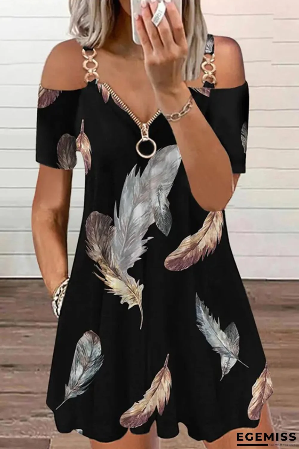 Black Fashion Casual Print Patchwork Off the Shoulder Dresses | EGEMISS