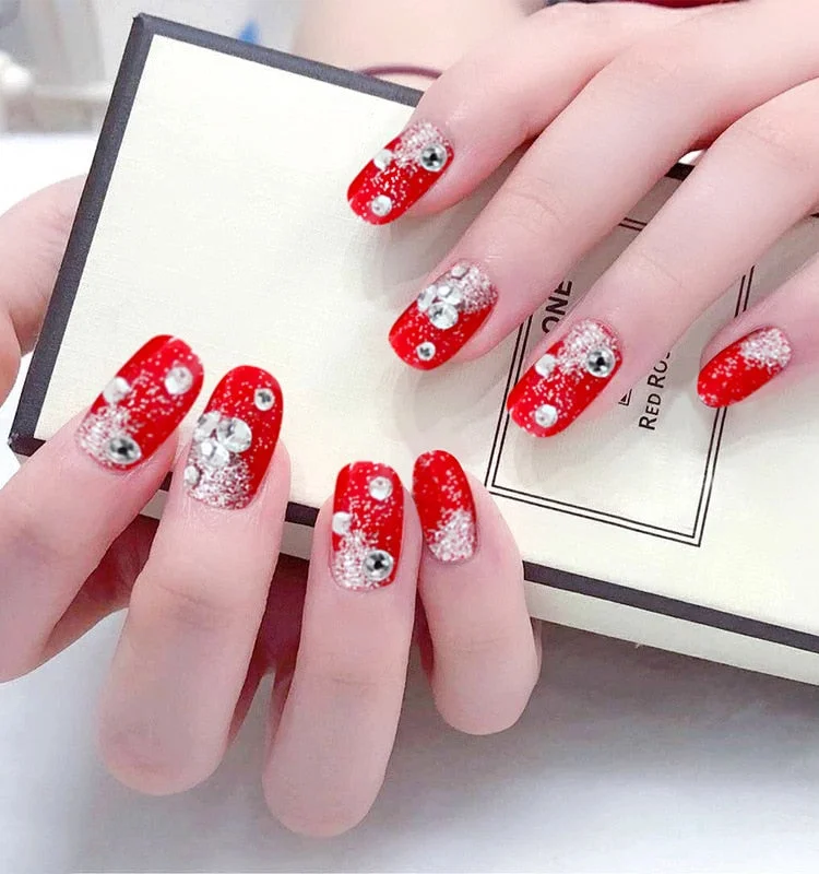 24pcs/set Red Color Short Size Fake Nails Women Fashion Glitter Patch Nail Art Tools Bride Wedding Party Nail Tips With Glue-Nail Inspo