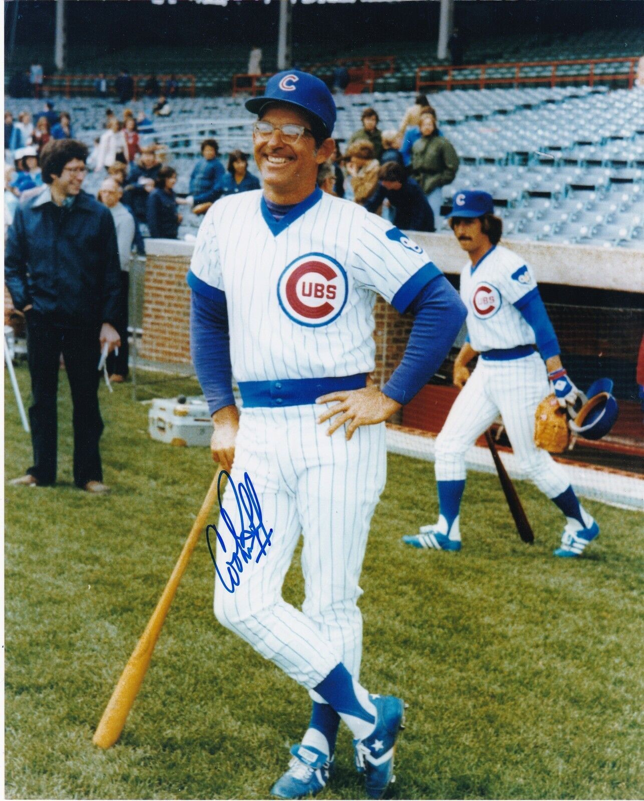 COOKIE ROJAS CHICAGO CUBS ACTION SIGNED 8x10