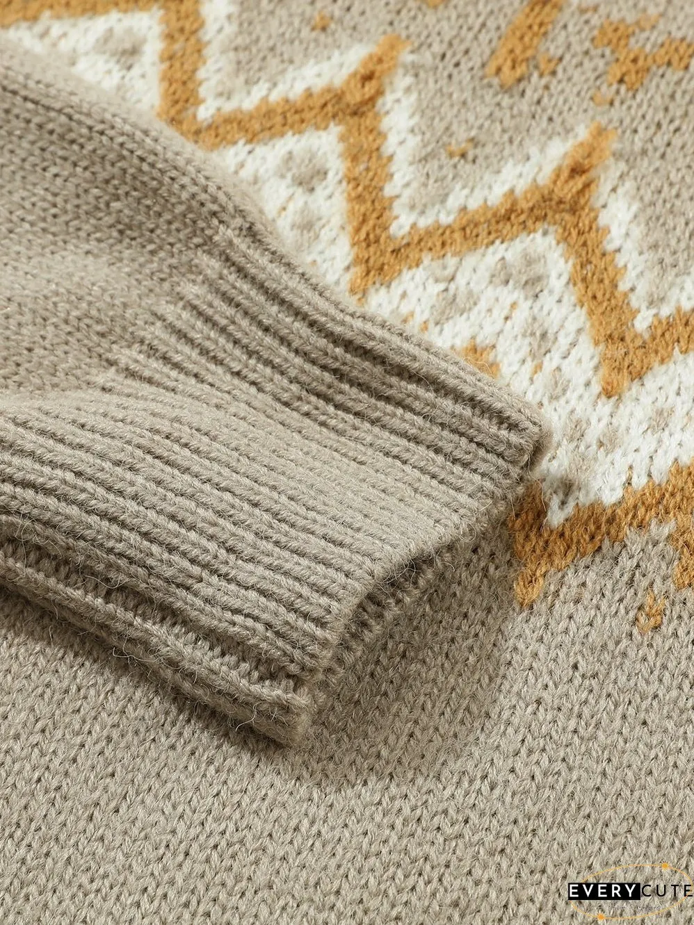 Cozy Gray Geometric Knit Round Neck Sweater