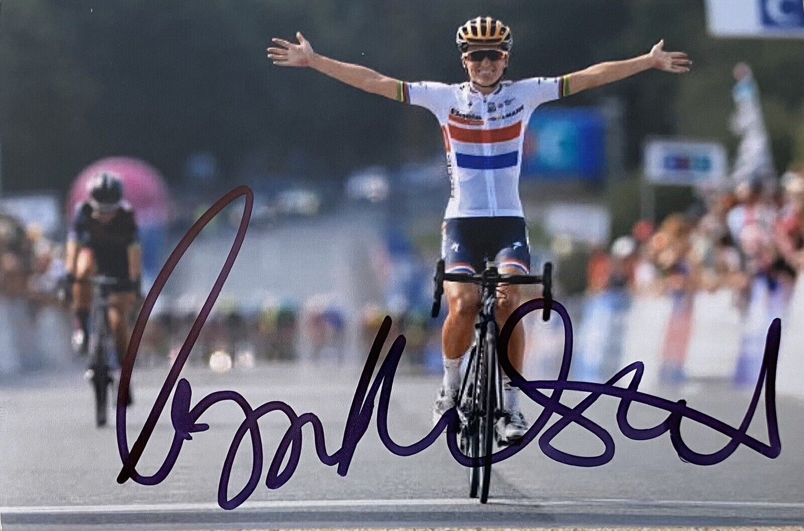 Lizzie Deignan Genuine Hand Signed 6X4 Photo Poster painting - Team GB - Olympics - Cyclist 5