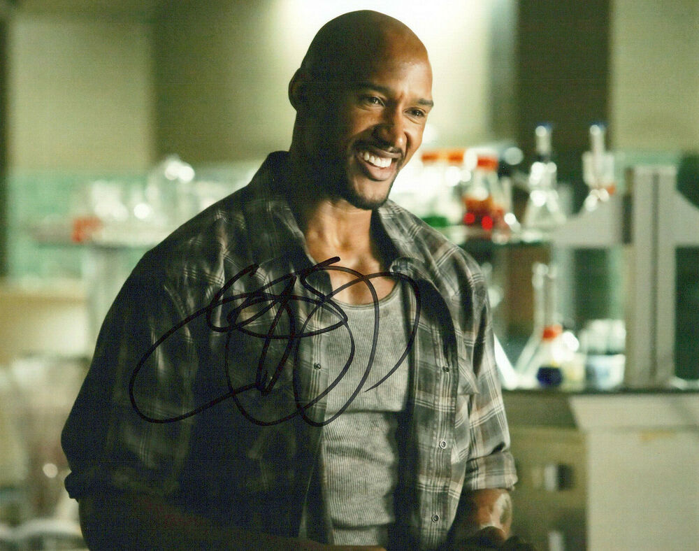 Henry Simmons Agents Of Shield autographed Photo Poster painting signed 8x10 #1 Alphonso Mack