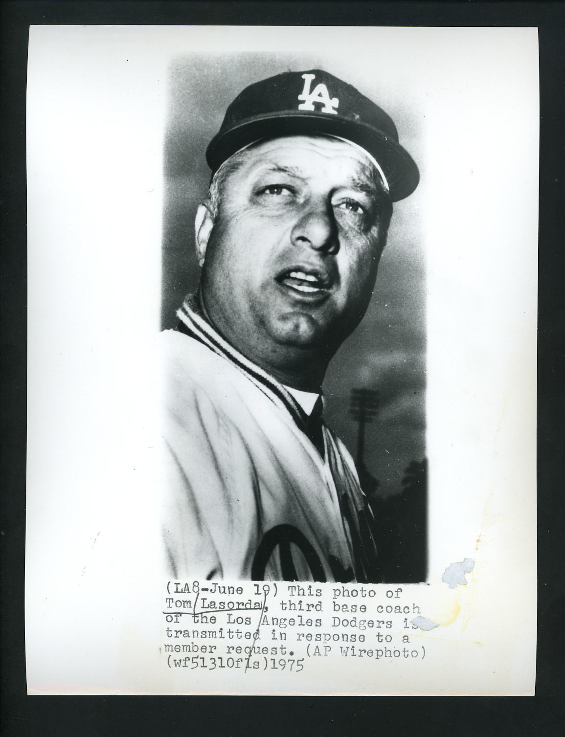 Tommy Lasorda 1975 Press Photo Poster painting Los Angeles Dodgers third base coach