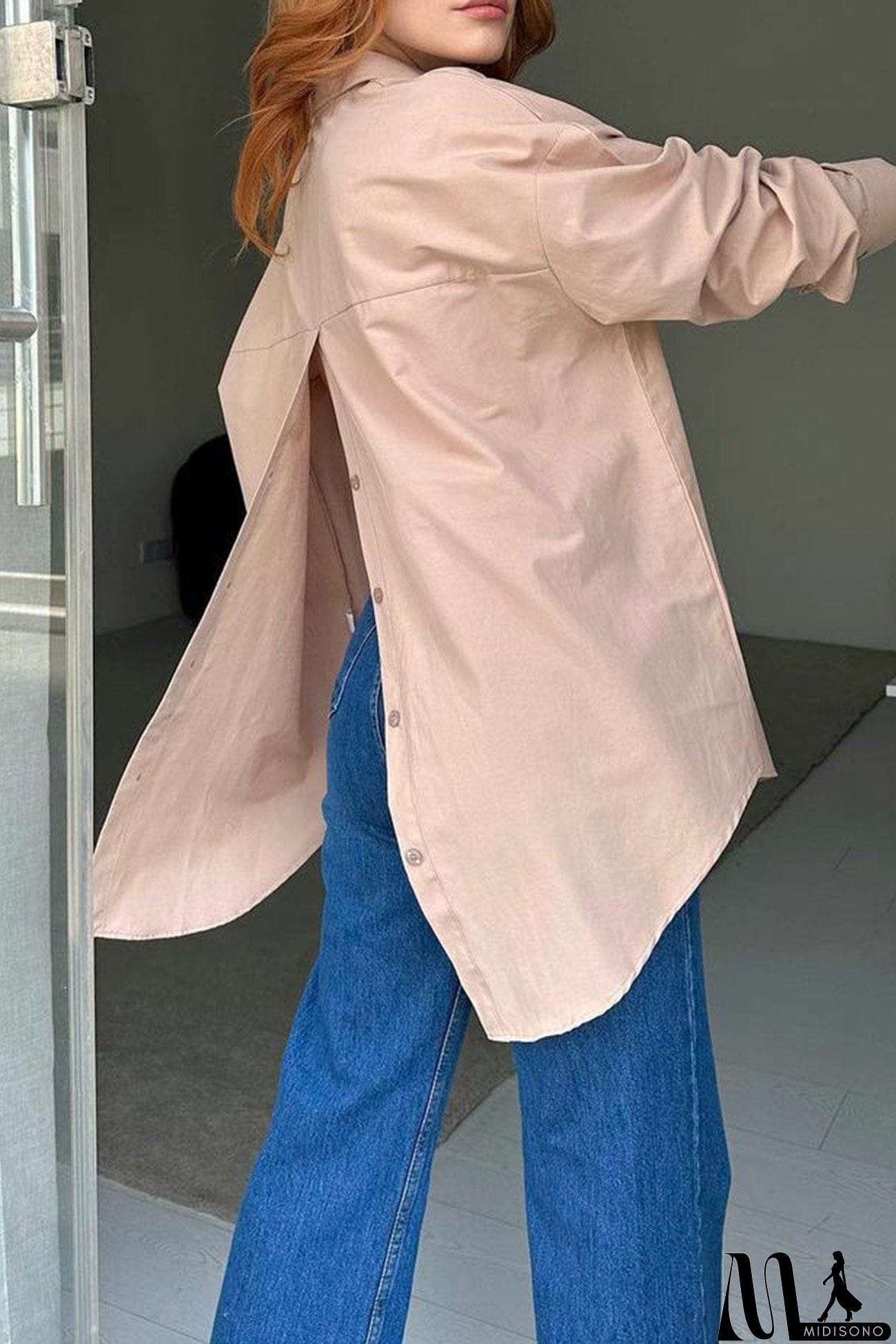 MidiSono - Single-breasted Back Slit Solid Blouse