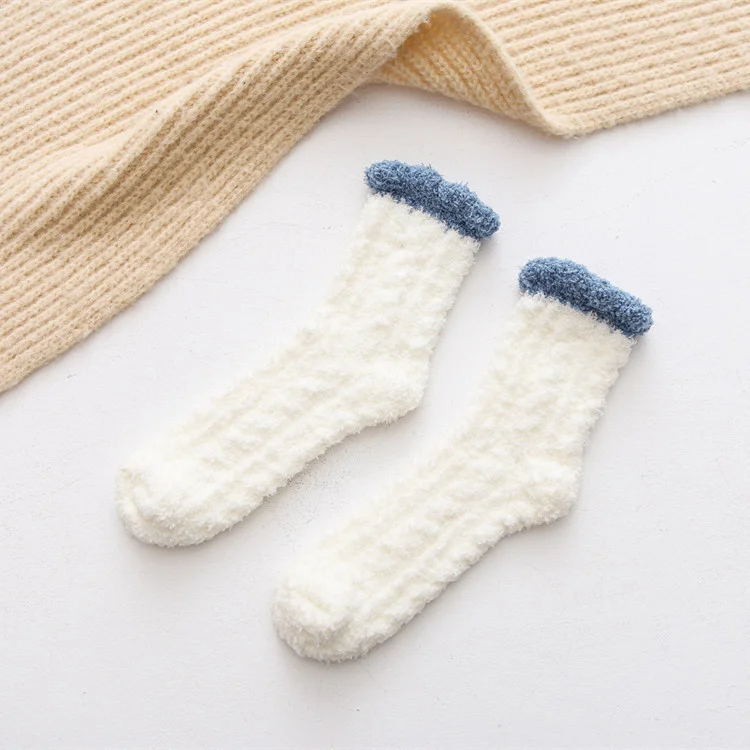 Unisex Winter Thickened Indoor Solid Color Anti-Slip Coral Velvet Fuzzy Socks  