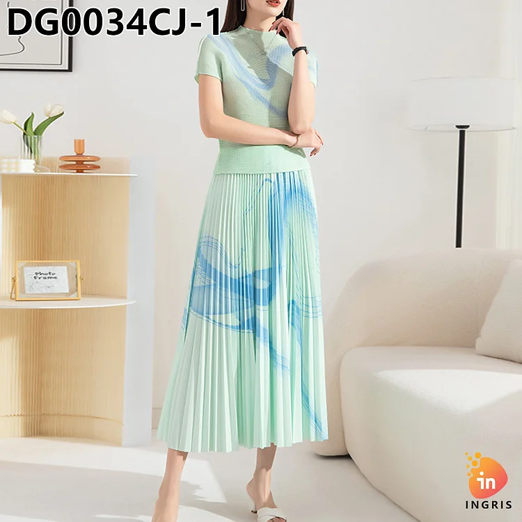 2024 New Issey High Quality Fancy Pleated 2 Piece Dress Top and Skirt Set-DG00034CJ