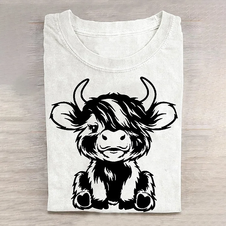 Comstylish Cute Highland Cow Print Vintage T-Shirt