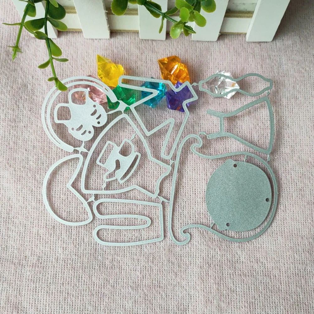 New Big Girl Doll metal cutting Die mold frame for scrapbook photo album decoration carving handmade paper card