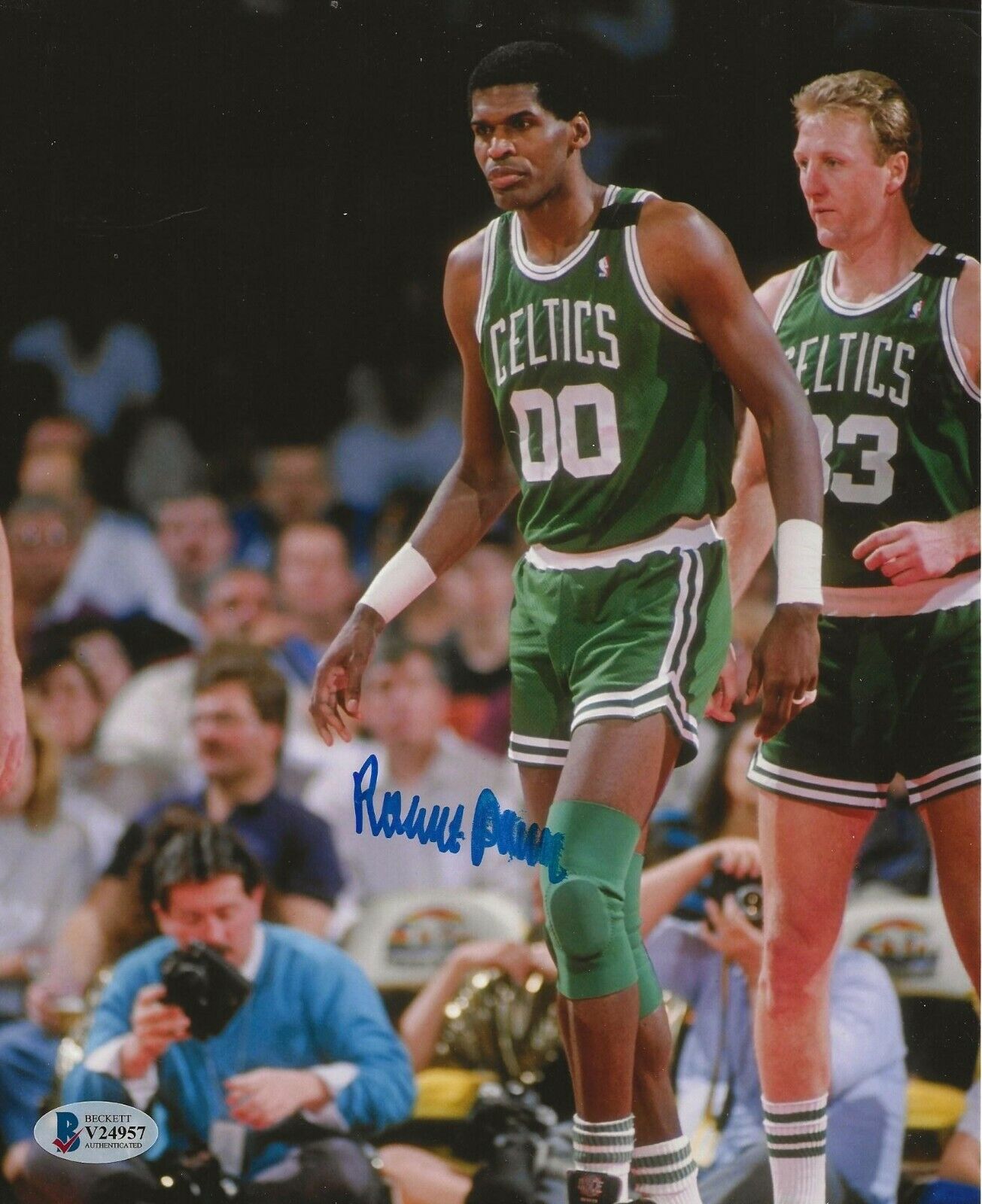 Robert Parish signed Boston Celtics signed 8x10 Photo Poster painting autographed 2 BAS Beckett