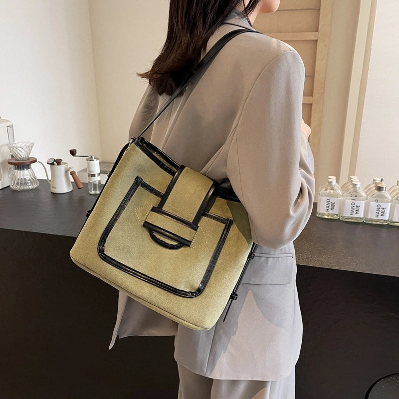 Women’s Medium Pu Leather Color Block Classic Style Bucket Zipper Tote Bag