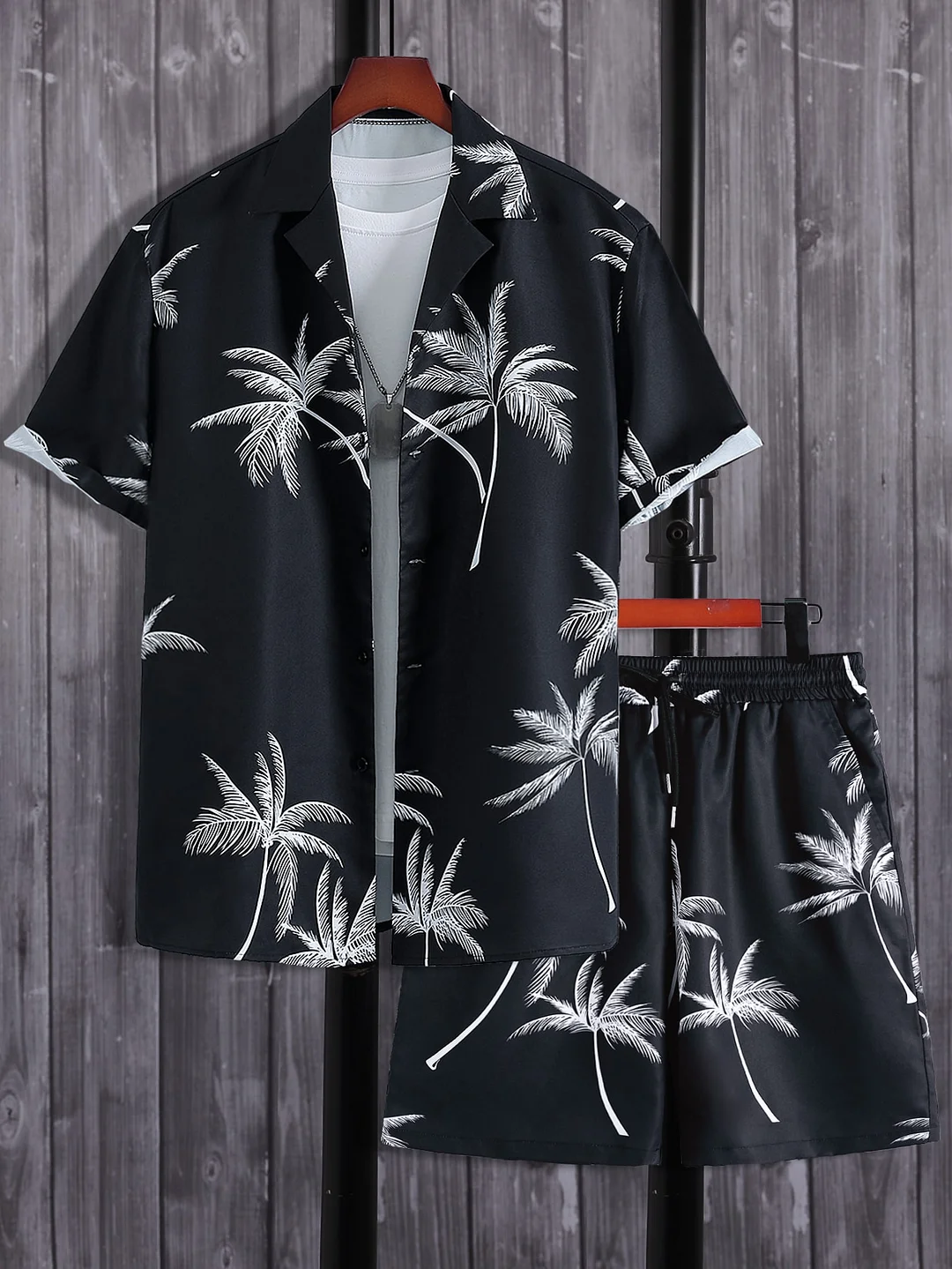 Manfinity RSRT Men Random Palm Tree Print Shirt & Drawstring Waist Shorts Without Tee