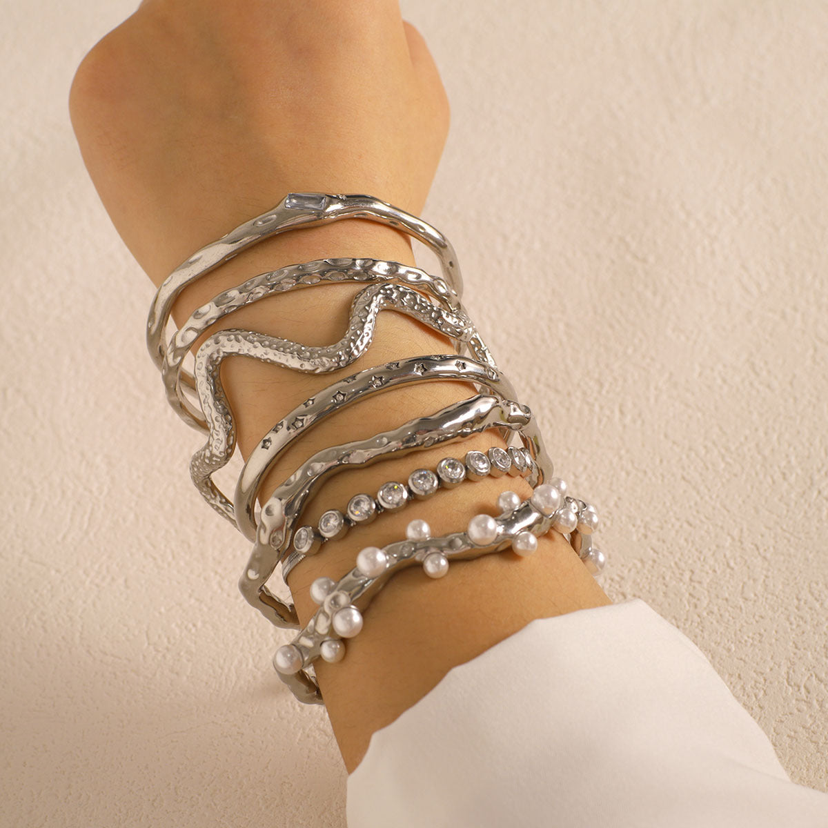 Trendy Titanium Steel Waterproof Bracelet Stainless Steel Unique Bracelet Couple Hot Sale