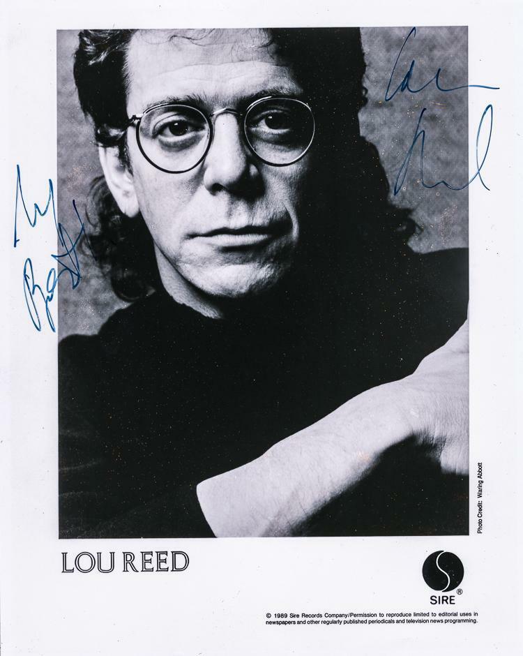 LOU REED Signed 'Sire' Photo Poster paintinggraph - Singer / Vocalist / Composer - preprint