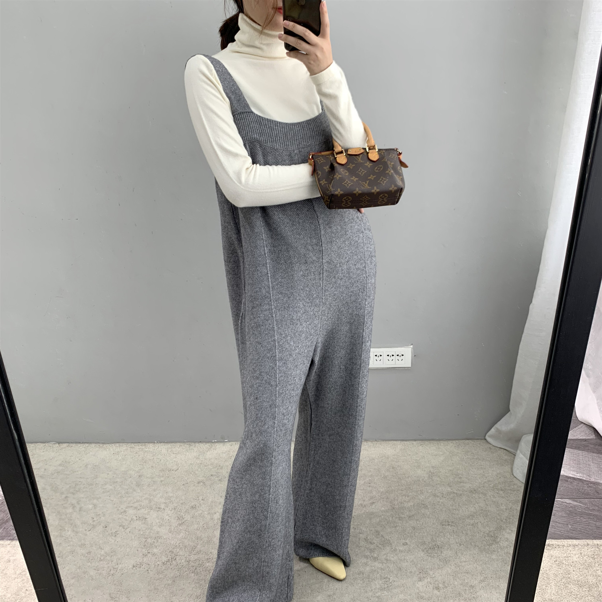 Rotimia Autumn winter thickened wide leg knitted jumpsuit