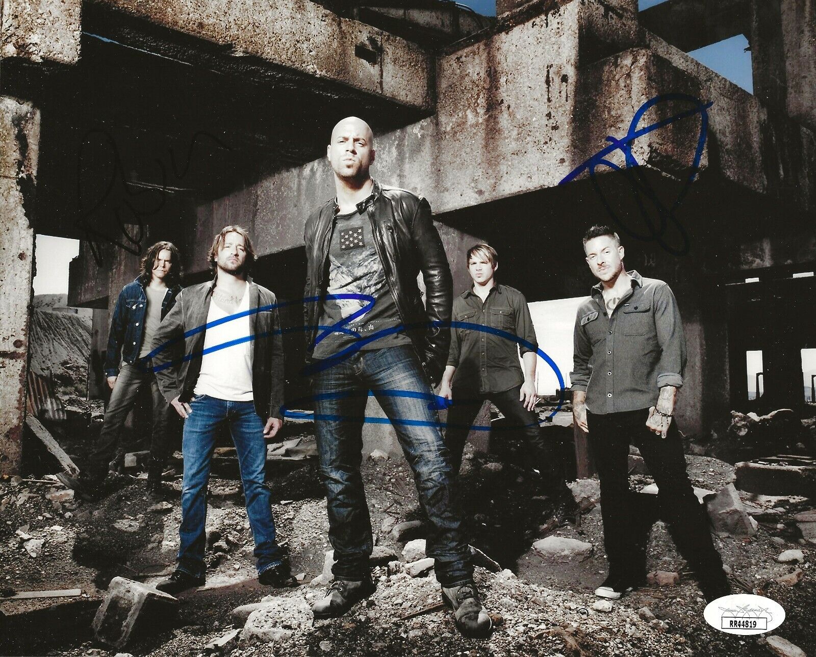 Daughtry REAL hand SIGNED Photo Poster painting JSA COA Autographed by Chris Robin & Josh Paul