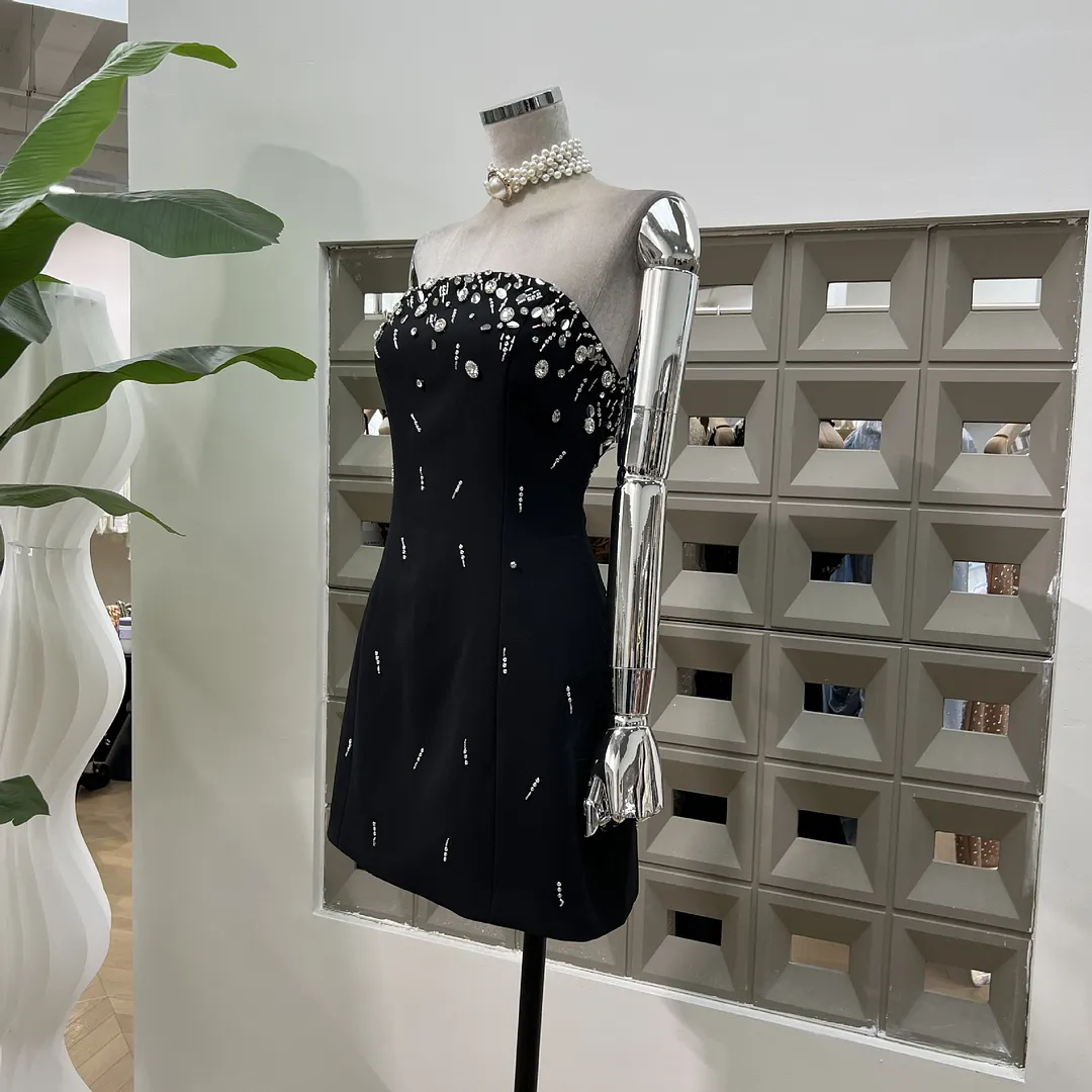 Brownm High-End Famous Yuan Qianjin Charming Exquisite Pure Hand Nail Beaded Tectored Dress Light Luxury Dress Waist