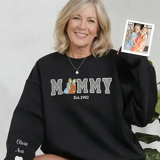 Custom Embroidered Sweatshirt Hoodie Mama and Kids Portrait with Photo - Mother's Day Gifts
