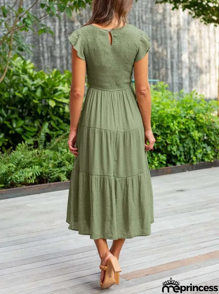 Elegant summer dress: ruffle details, pockets