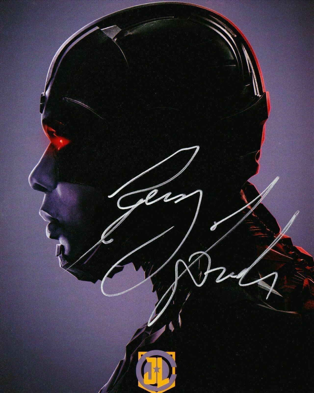 Ray Fisher Authentic Hand-Signed JUSTICE LEAGUE Cyborg 10x8 Photo Poster painting AFTAL (7271)