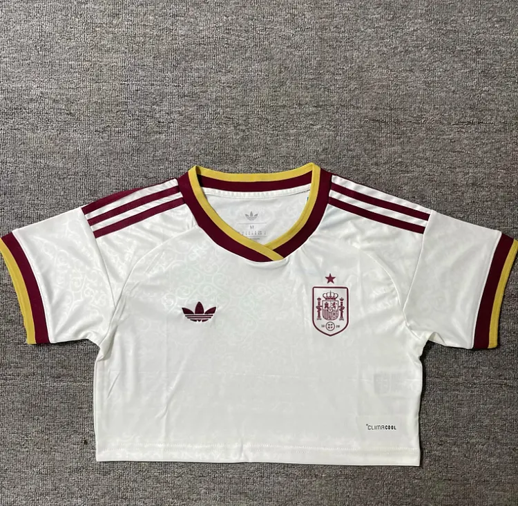 26/27 Short Style Spanish Away - Women's Clothing