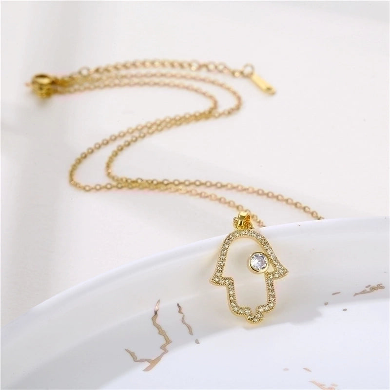 Stainless Steel Titanium Steel 18K Gold Plated Korean Style Plating Inlay Sector Star Flower Zircon Pendant Necklace