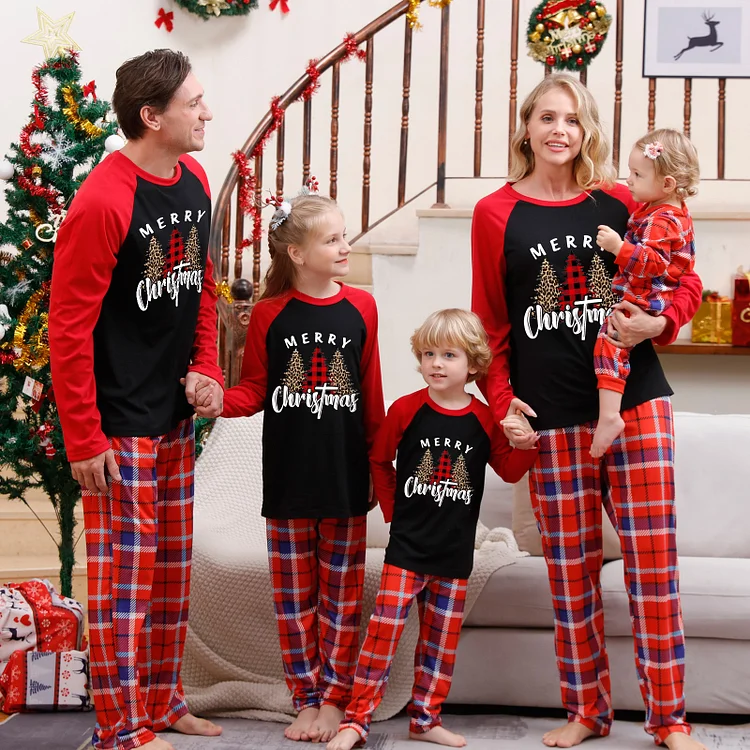 Merry Christmas Tree Red Plaid Family Matching Pajamas Sets(Black)
