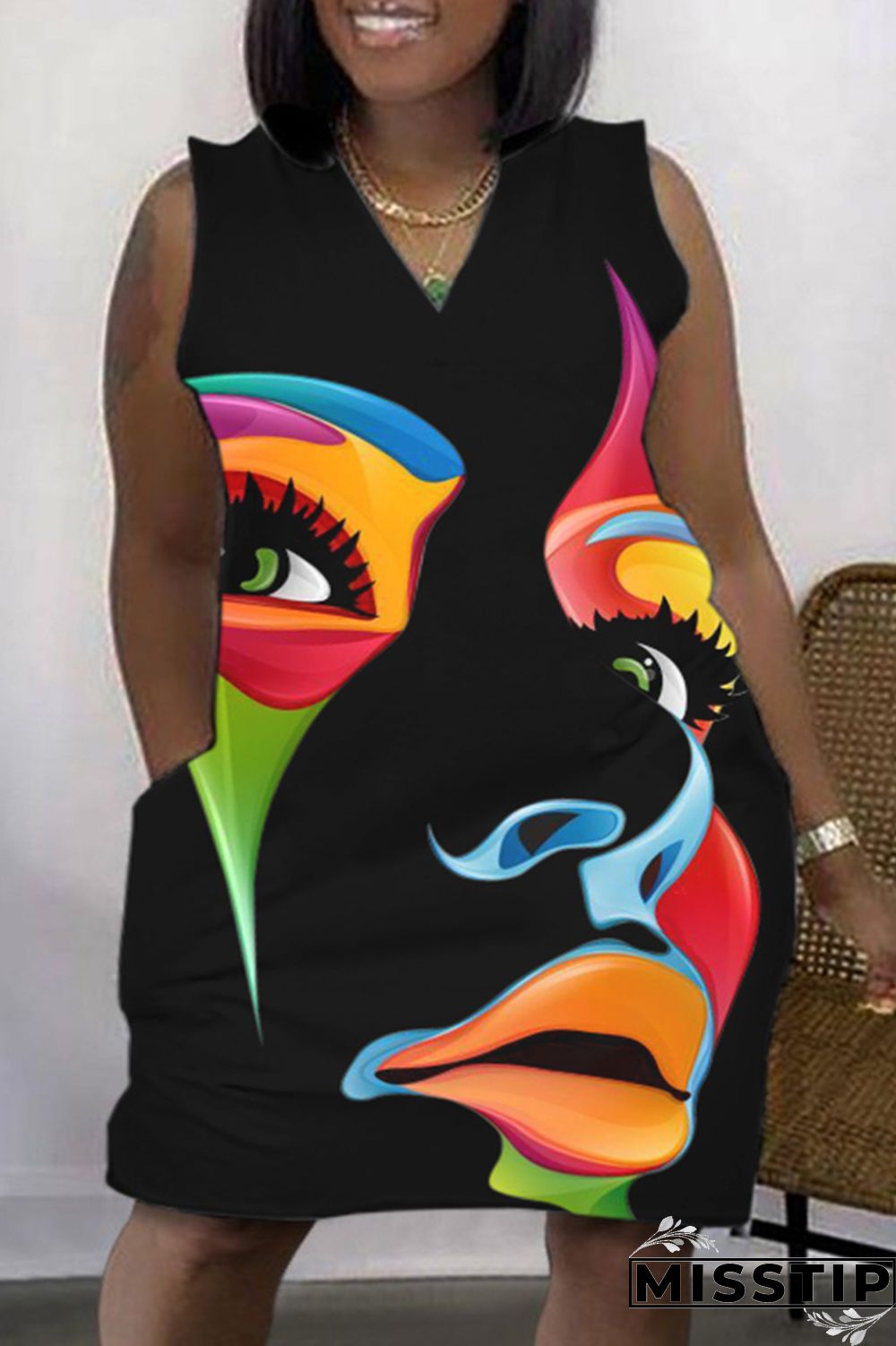 Green Fashion Casual Print Patchwork V Neck Sleeveless Plus Size Dress