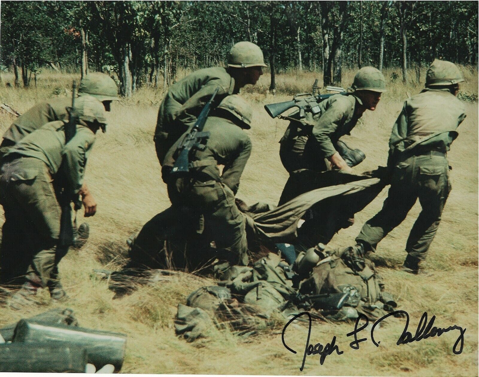 JOE GALLOWAY WE WERE SOLDIERS AUTHOR & IA DRANG BATTLE RARE SIGNED Photo Poster painting