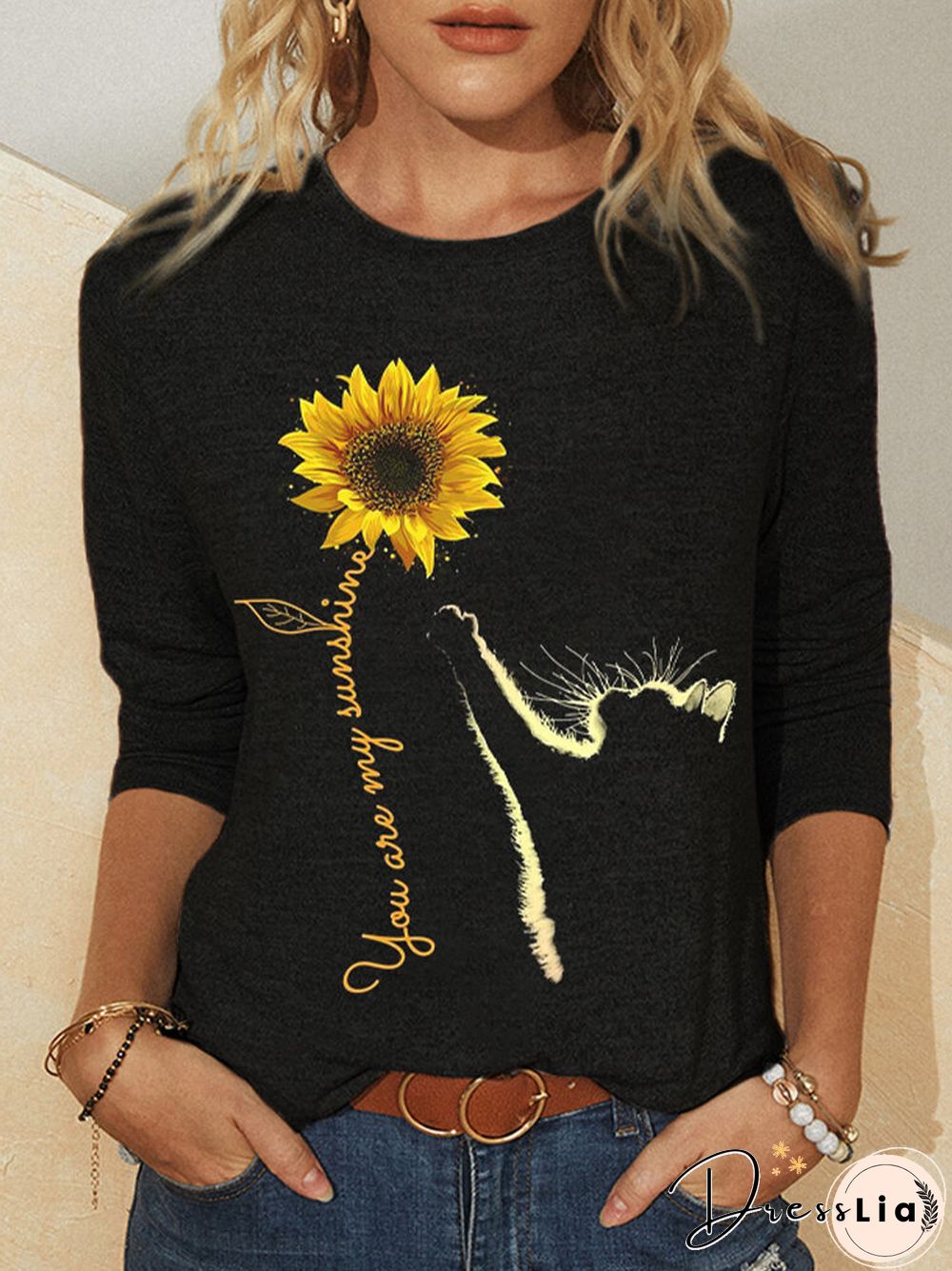 Cartoon Cat Floral Printed O-neck Casual T-shirt For Women