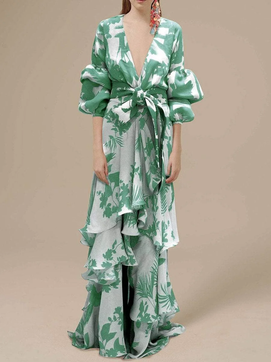 Stylish deep V-neck printed maxi dress