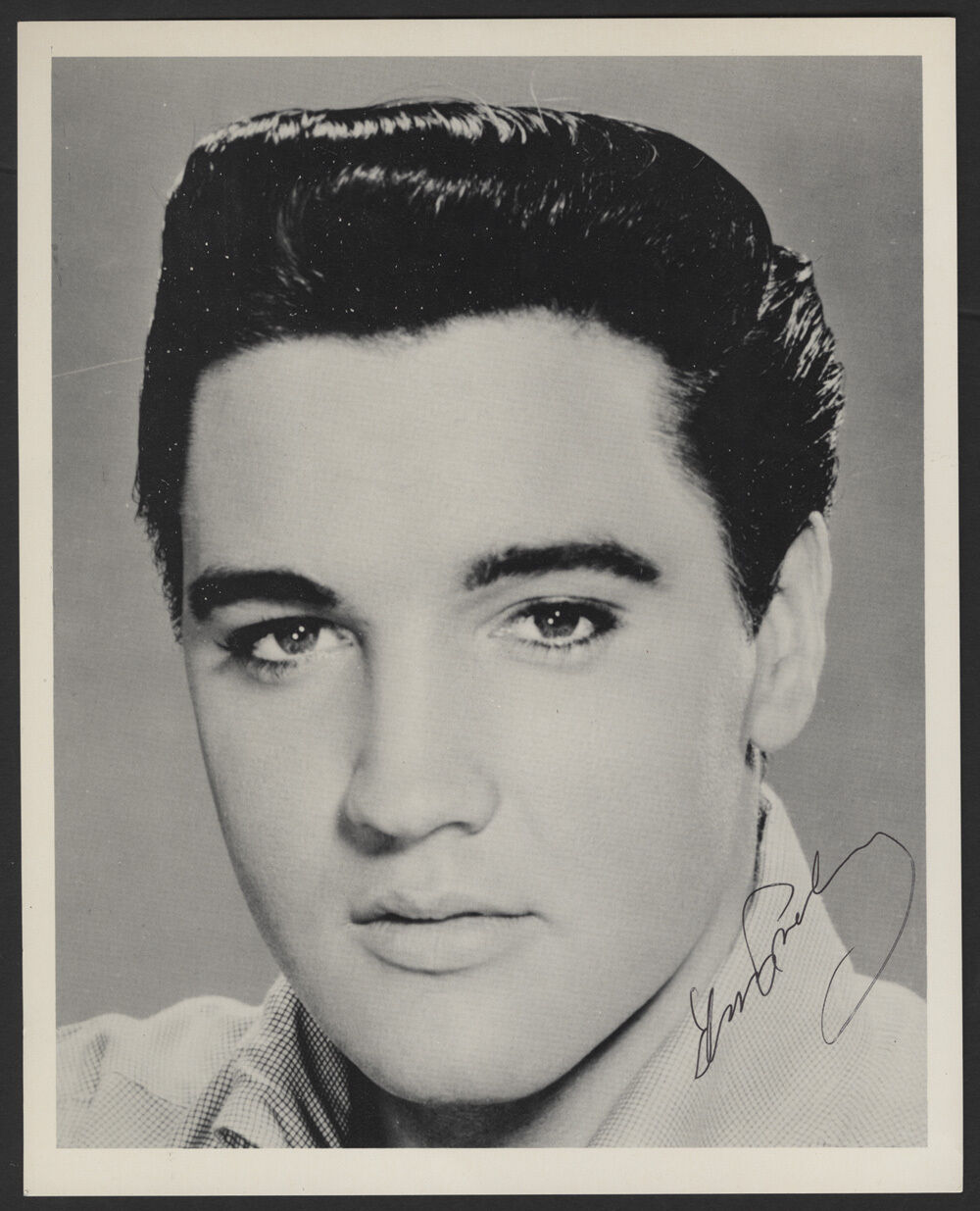 ELVIS PRESLEY Autographed Photo Poster paintinggraph - Rock & Roll Singer - Preprint