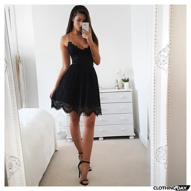 Summer Party Dress Sexy White Pink Deep V Neck Backless Lace Short Dress Women Casual Bandage Spaghetti Strap Sleeveless
