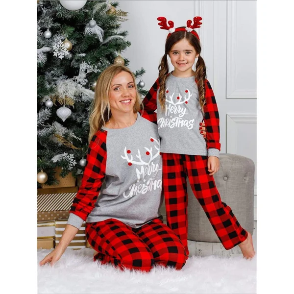 Merry Christmas Antler Letter Print Plaid Design Family Matching Pajamas Sets