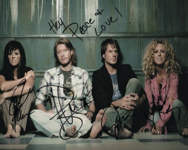 Little big town signed autographed Photo Poster painting