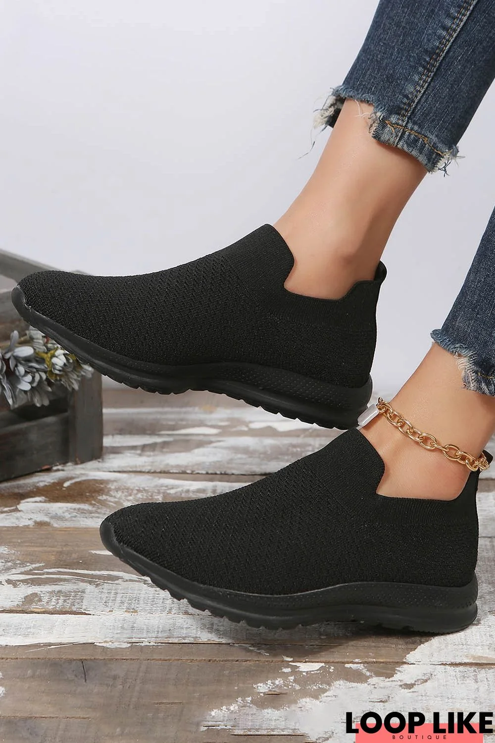 Black Breathable Knit Minimalist Slip-On Shoes