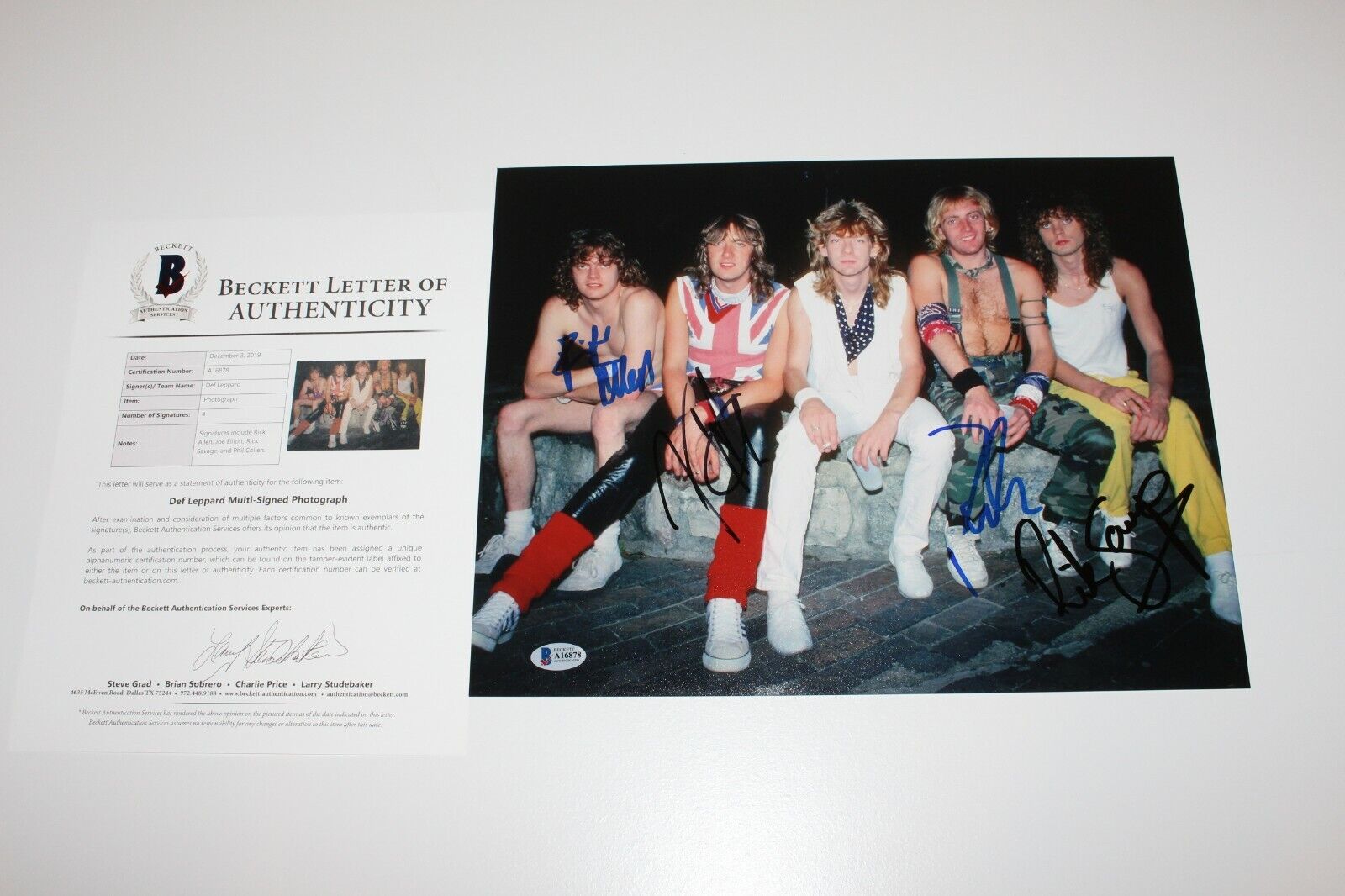 DEF LEPPARD BAND SIGNED 11x14 Photo Poster painting x4 BECKETT COA 2 PROOF JOE ELLIOTT PHIL RICK