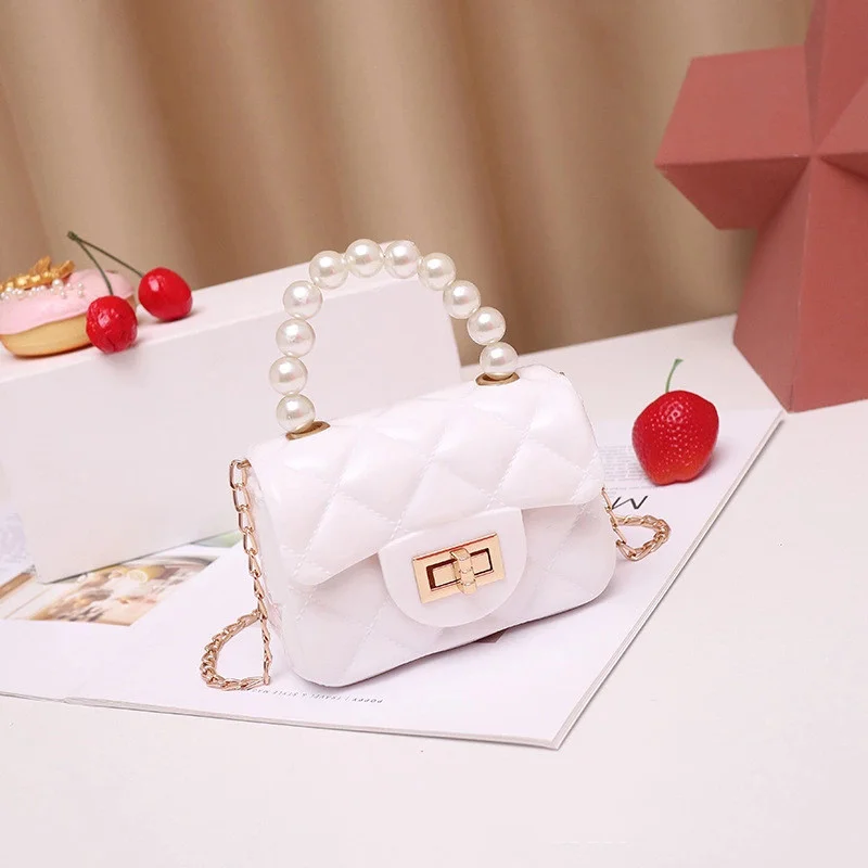 Fashion Pearl Chain Portable Mini Diagonal Cross Bag | IFYHOME