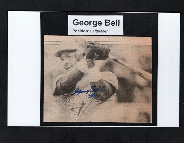 GEORGE BELL-TORONTO BLUE JAYS AUTOGRAPHED 4X6 ACTION Photo Poster painting