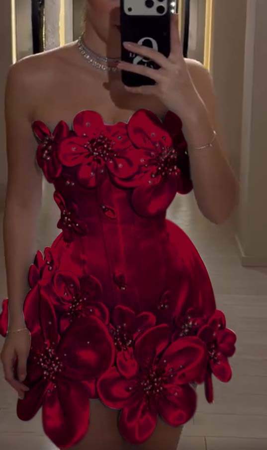 Strapless Sleeveless High-Waisted Short Homecoming Dress With Beading And Appliques | CO0150 Wellcucu