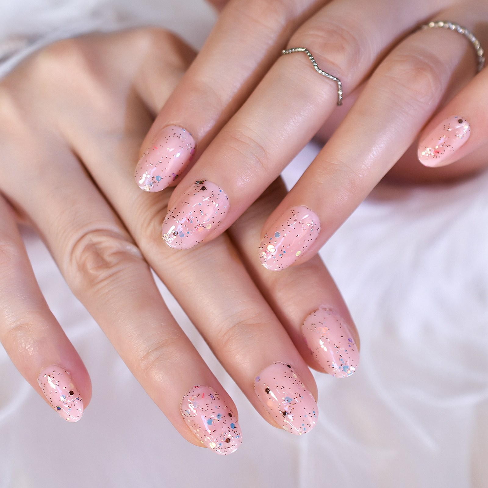 Bonushev Golden Glitter Press On Nails – Simple Summer Nails with Reusable Design  