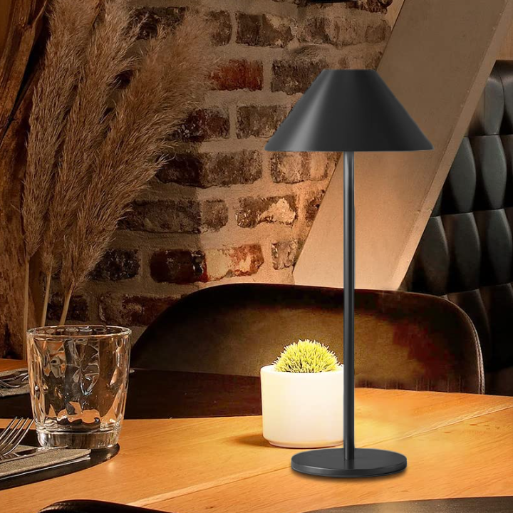 Dainty Waterproof LED Table Lamp with Rechargeable Batteries LED 