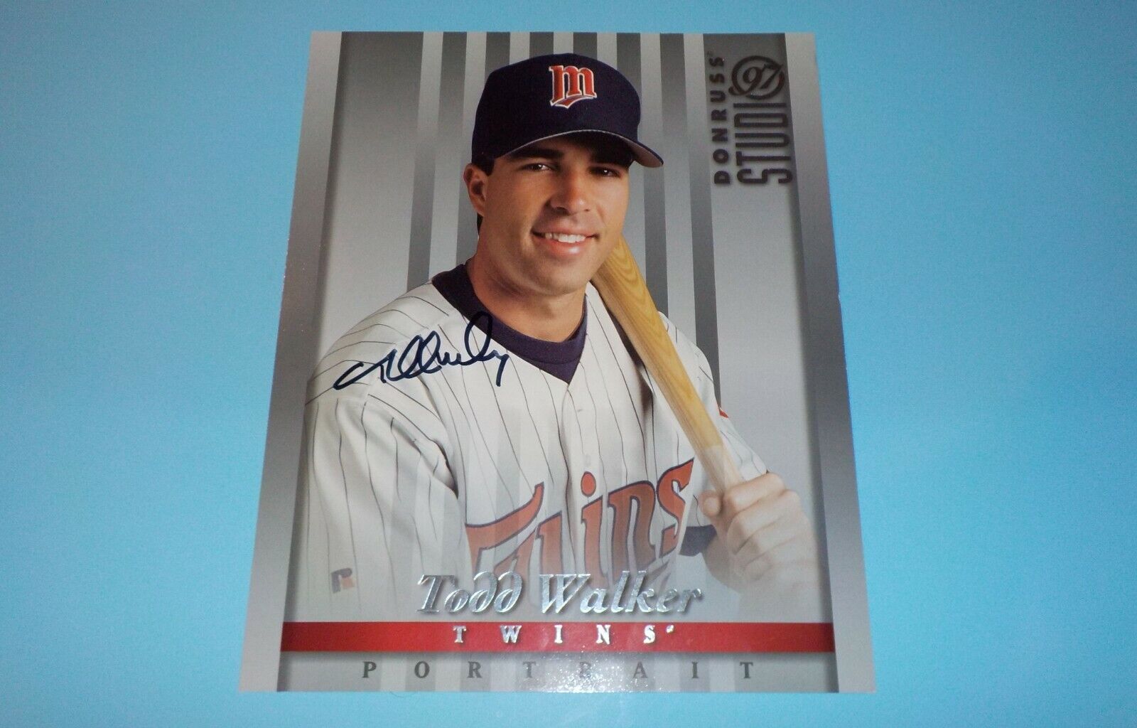 Todd Walker Signed Autographed 8x10 Photo Poster painting 1997 Donruss Studio Minnesota Twins