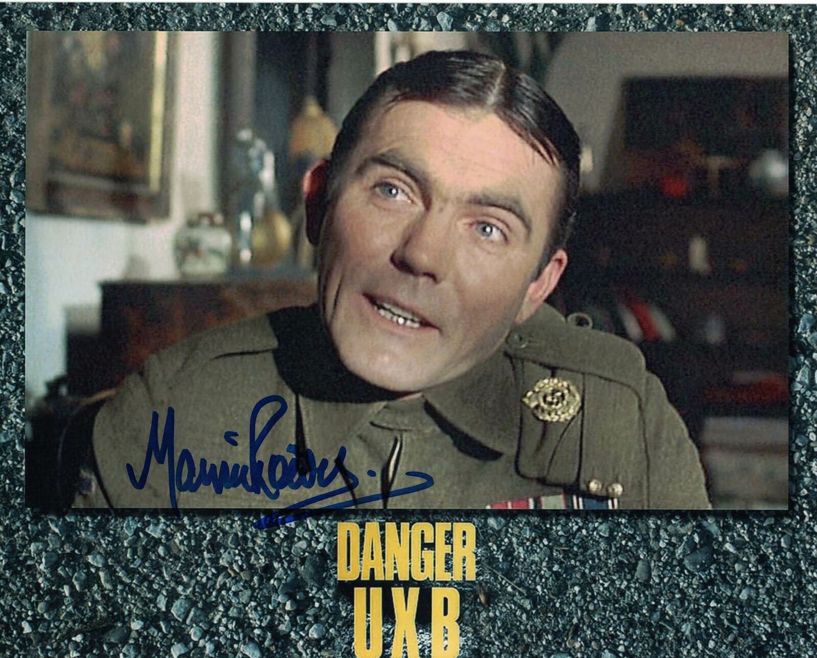 MAURICE ROEVES - Sgt James in Danger UXB - hand signed 10 x 8 Photo Poster painting