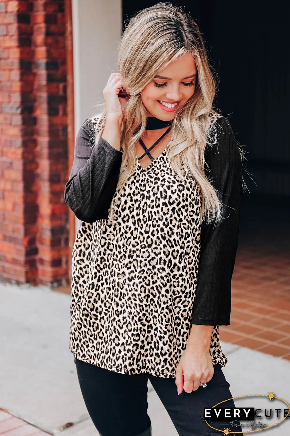 Leopard Choker Crisscross Contrast 3/4 Sleeve Leopard Print Top