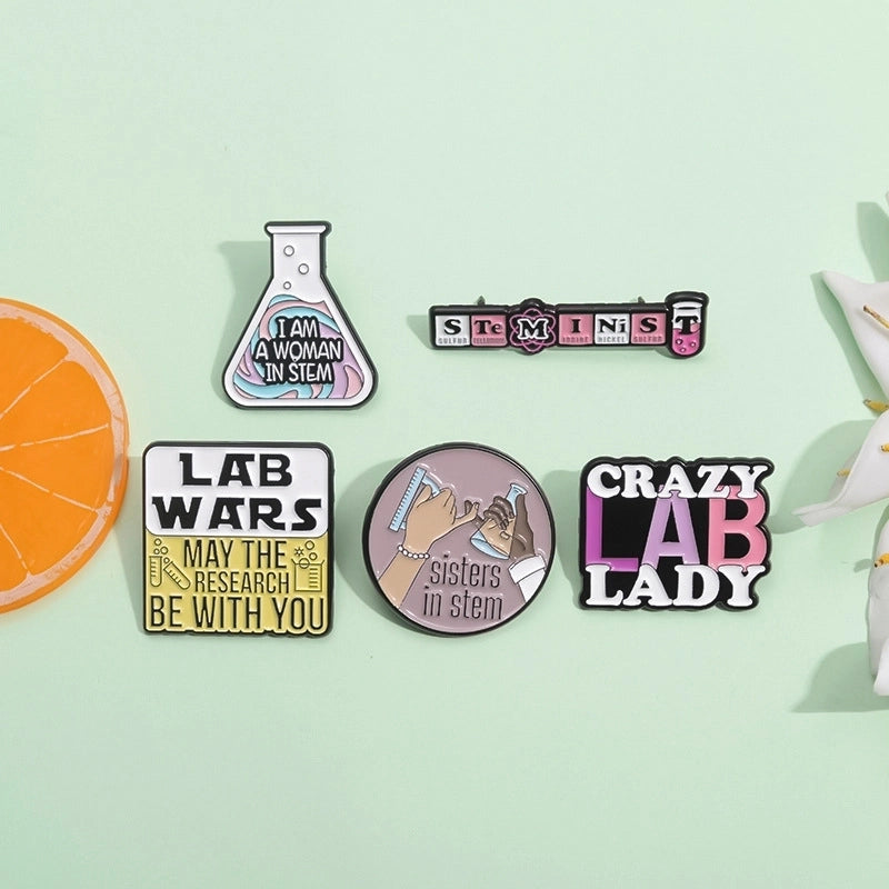 Cartoon Style Cute Cowboy Style Pin Chemical Instrument Letter Alloy Stamping Stoving Varnish Plating Kid’S Unisex Brooches