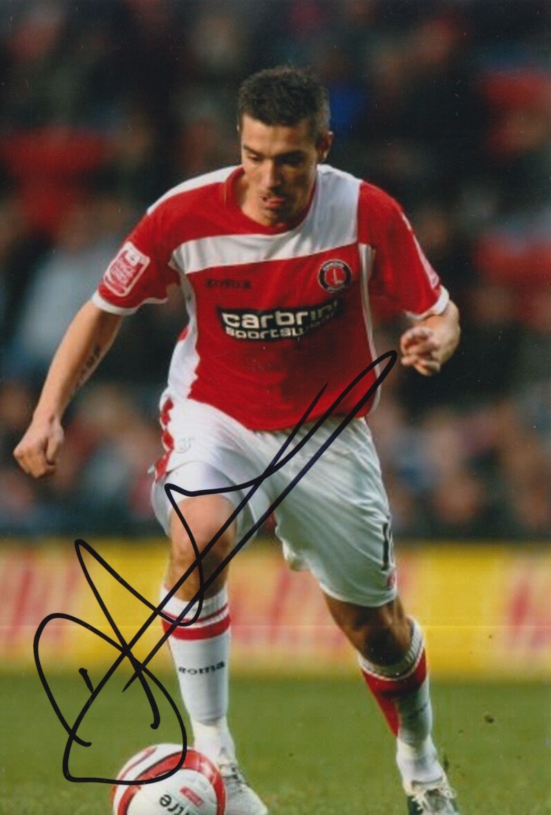 CHARLTON ATHLETIC HAND SIGNED DARREN AMBROSE 6X4 Photo Poster painting.