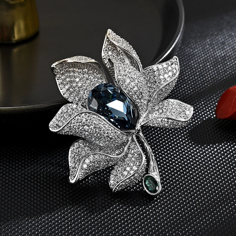 Retro Pin Flower Copper Plating Inlay Zircon Women's Brooches