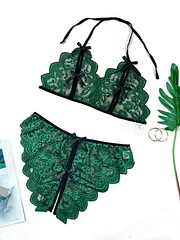 Lovingerie - Plus Size Open Crotch Lingerie Three-piece Set Sexy Temptation and Transparent Lace