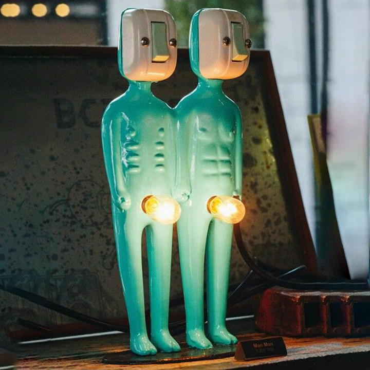 Single men and women art light bulb CSTWIRE